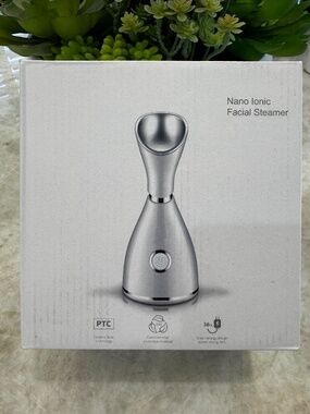 Nano Ionic Facial Steamer - NWT
